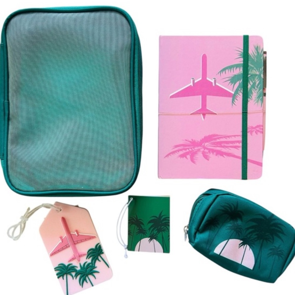 Pink and Green Travel Set